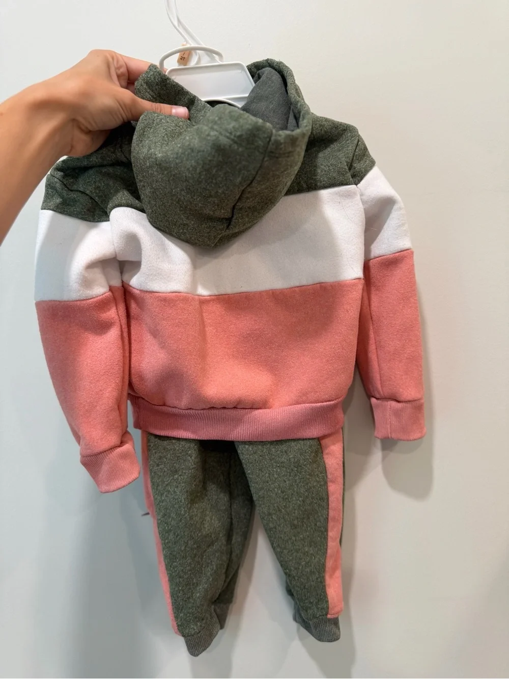 Dkny stylish hoodie